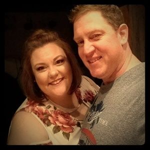 Meet your Posher, April anne